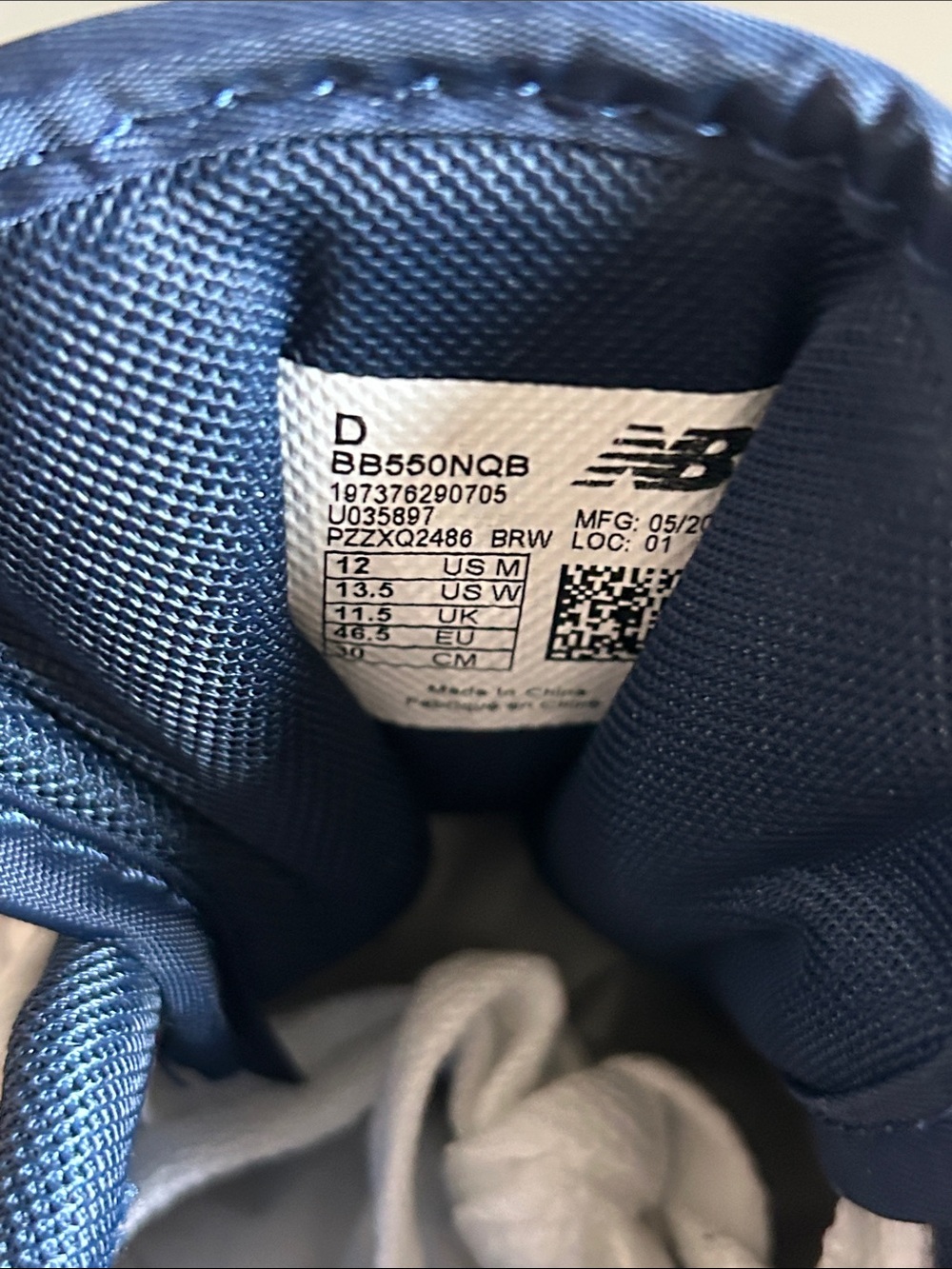Men’s New Balance 550 Sneakers in White and Navy- NWT - Picture 9 of 11
